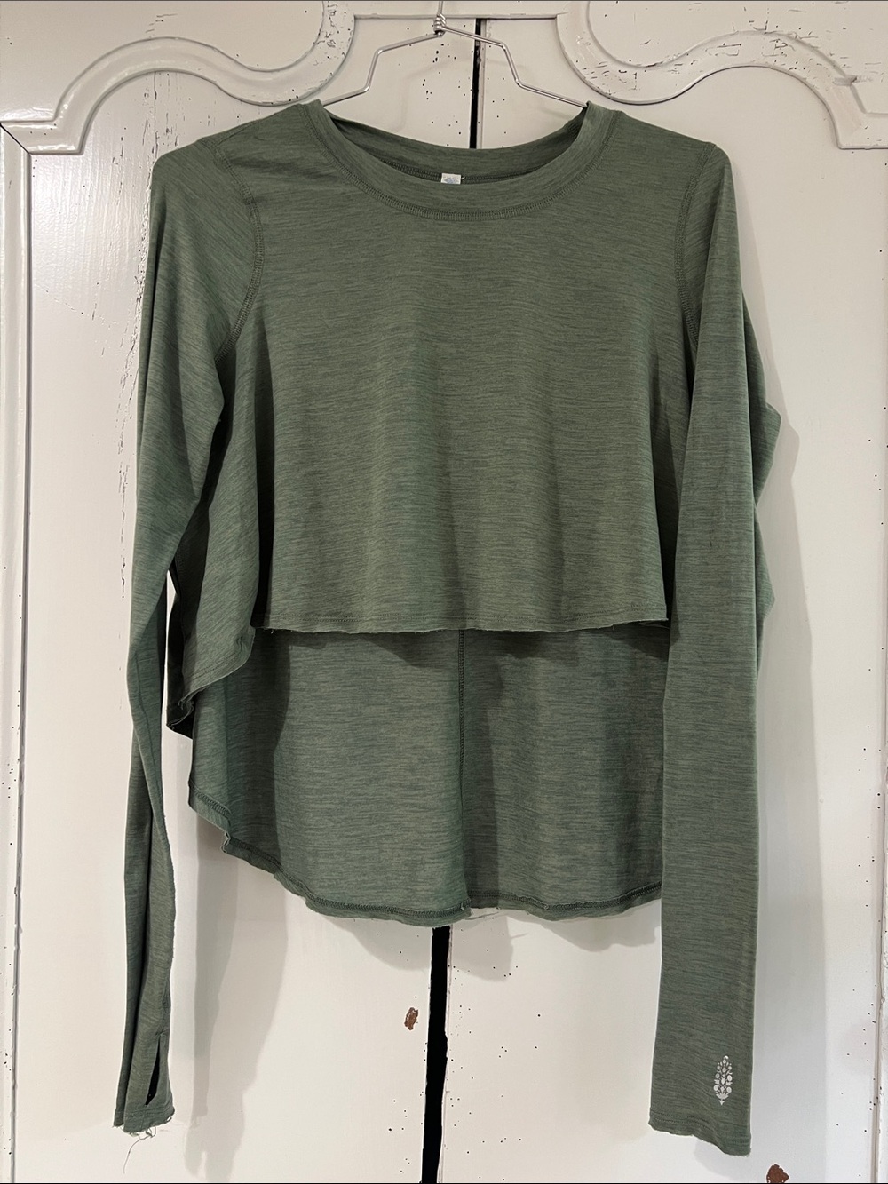 FP Movement / Free People High Low Yoga Asymmetrical Top in Heathered Green, XS